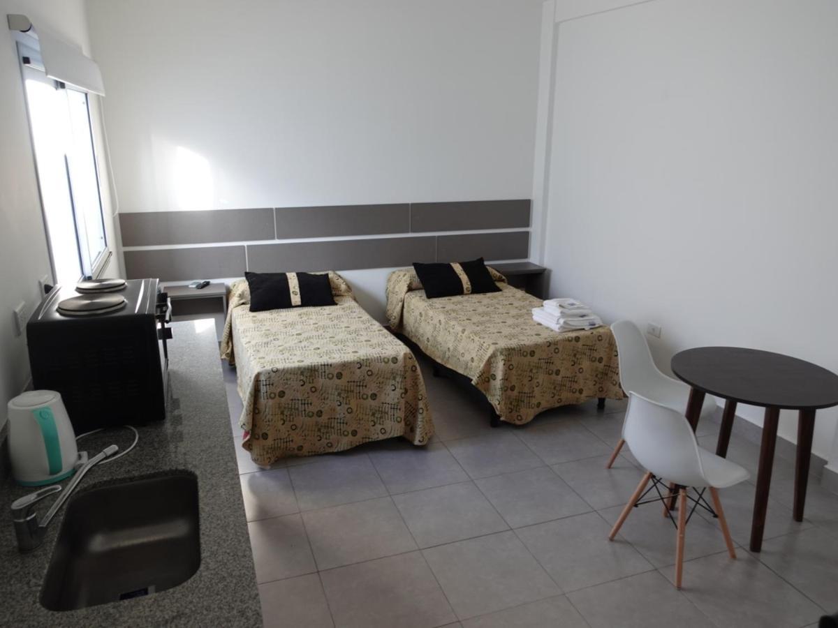 Urquiza Apartment *